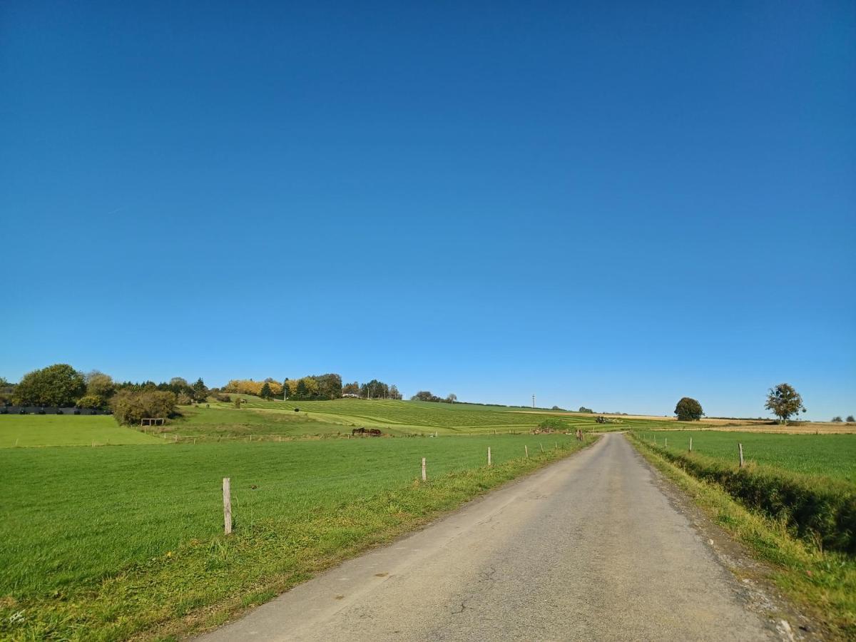 Villa Le Poirier De Warre Durbuy Esterno foto