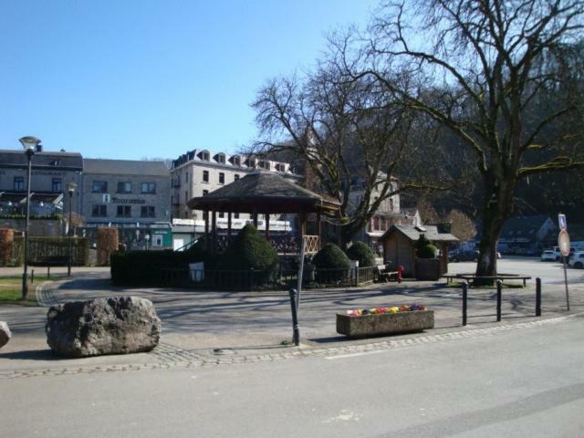 Villa Le Poirier De Warre Durbuy Esterno foto